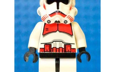 LEGO Star Wars Clone Trooper Ep.3 Shock Trooper, røde markeringer